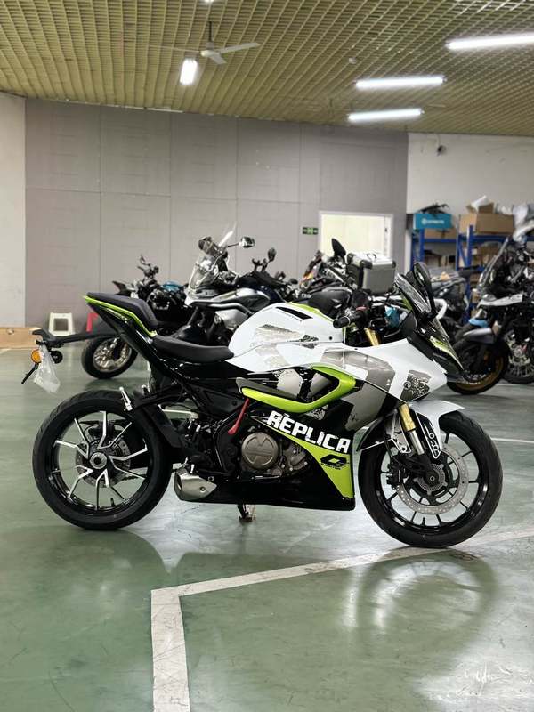 二手QJMOTOR赛250