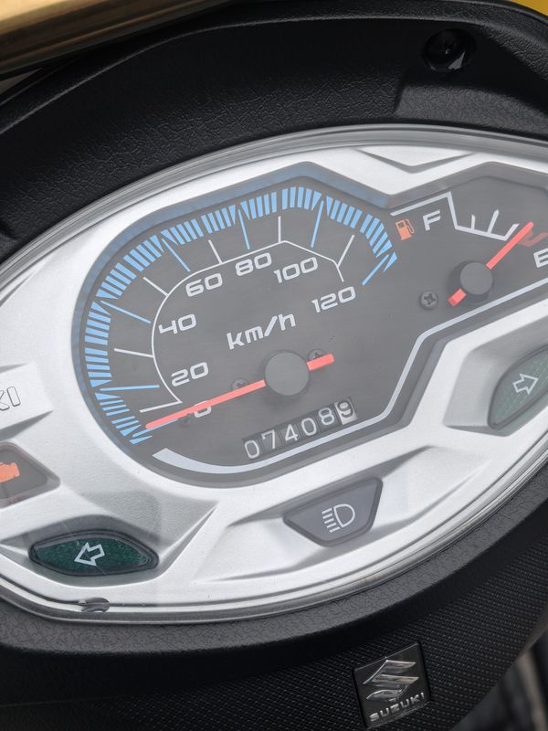 二手济南铃木优驿 UE125T