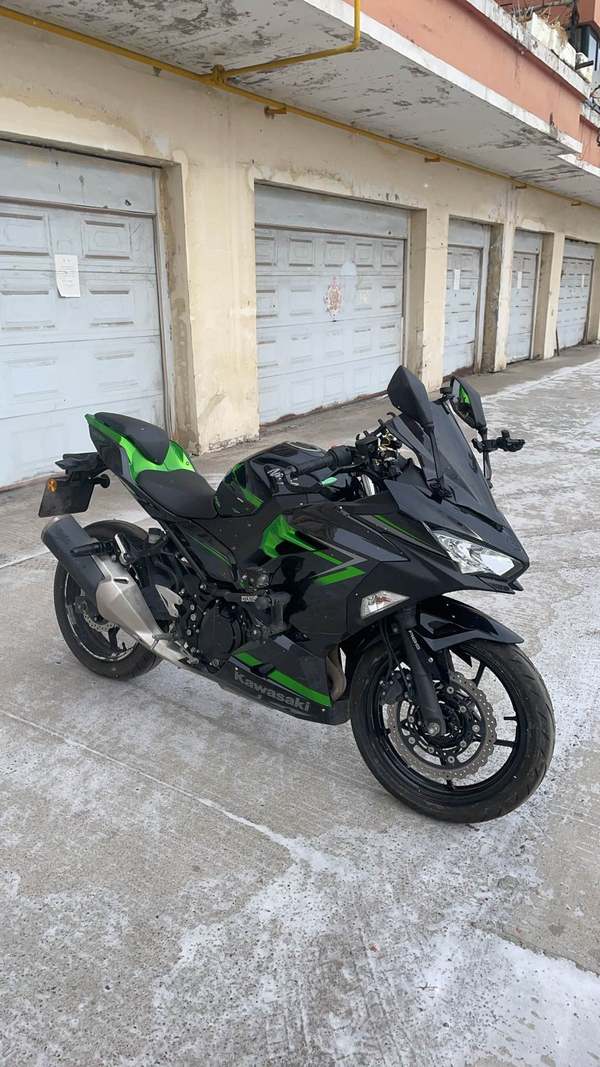 二手川崎Ninja 400