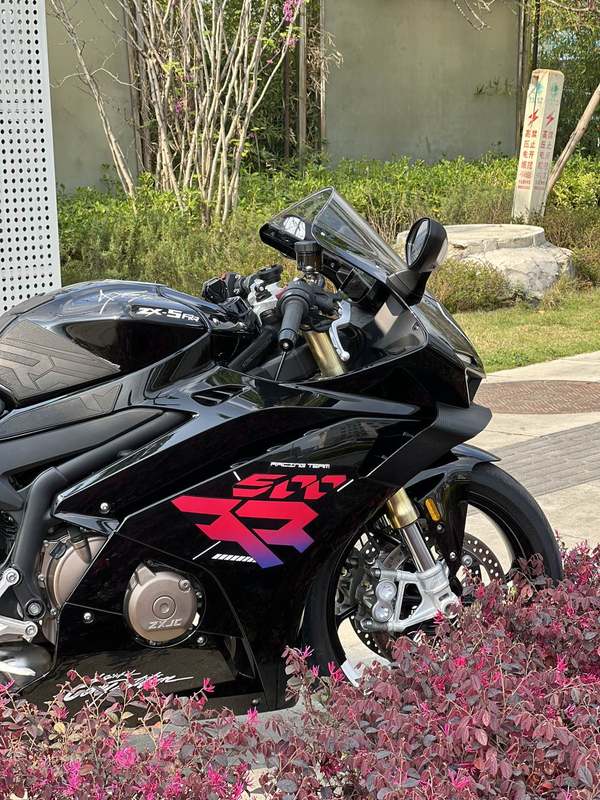 二手张雪机车500RR