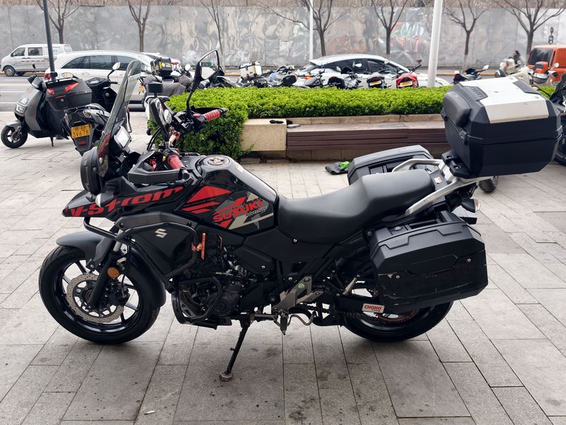 二手豪爵铃木DL250