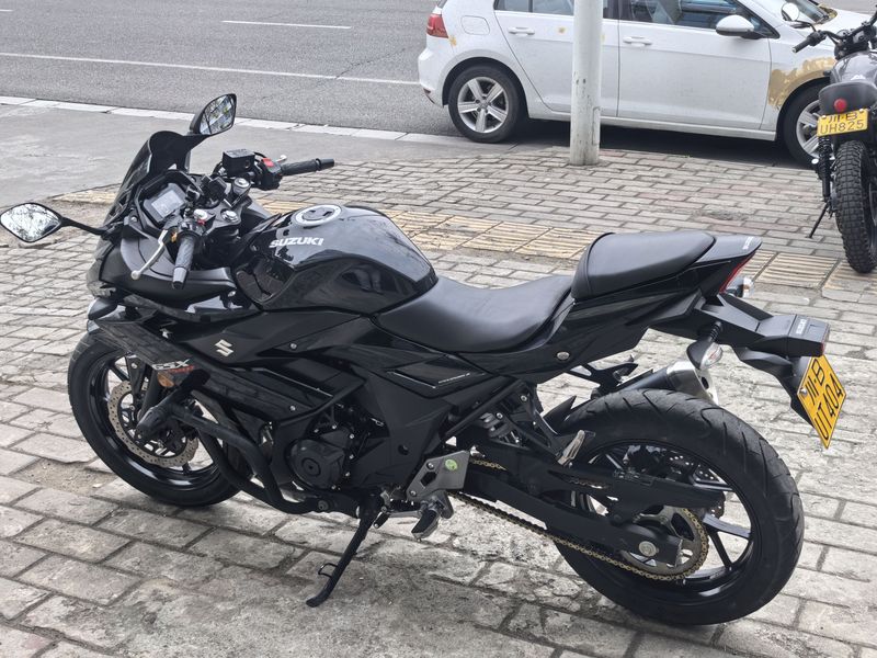 二手豪爵铃木GSX250R