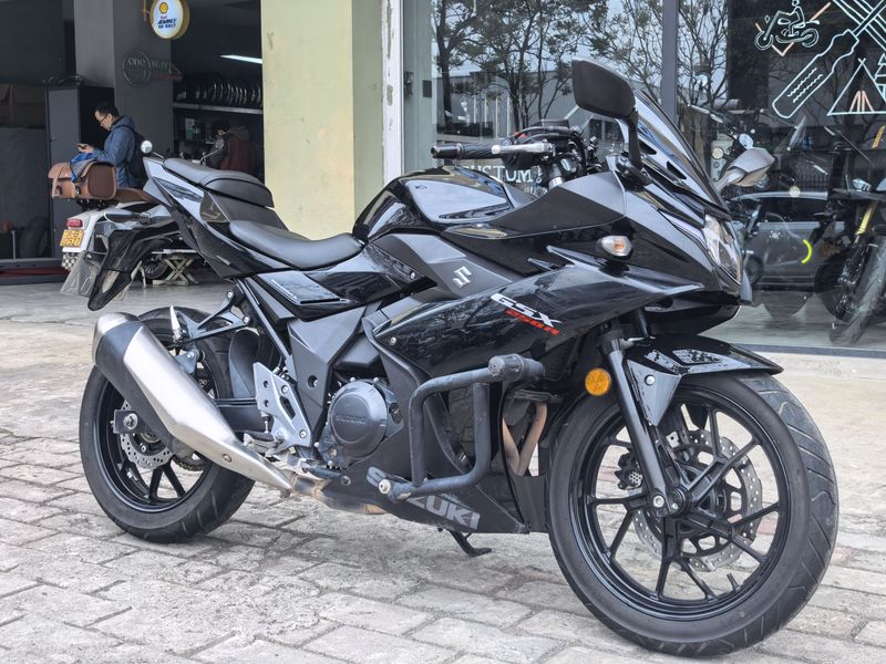 二手豪爵铃木GSX250R