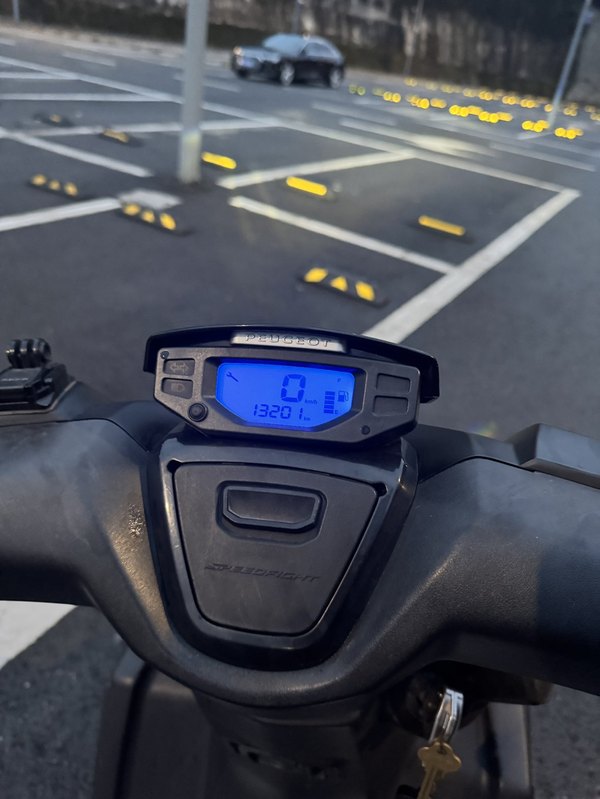 二手标致SPEEDFIGHT 4+