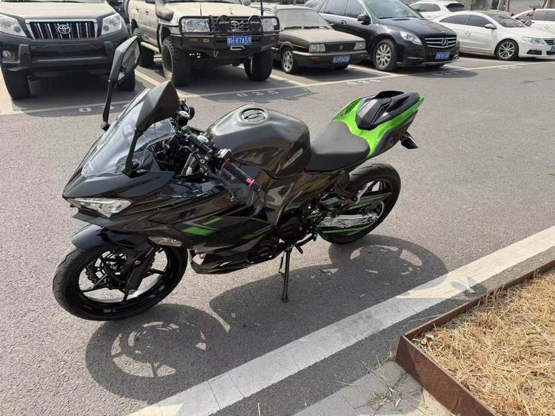 二手川崎Ninja 400