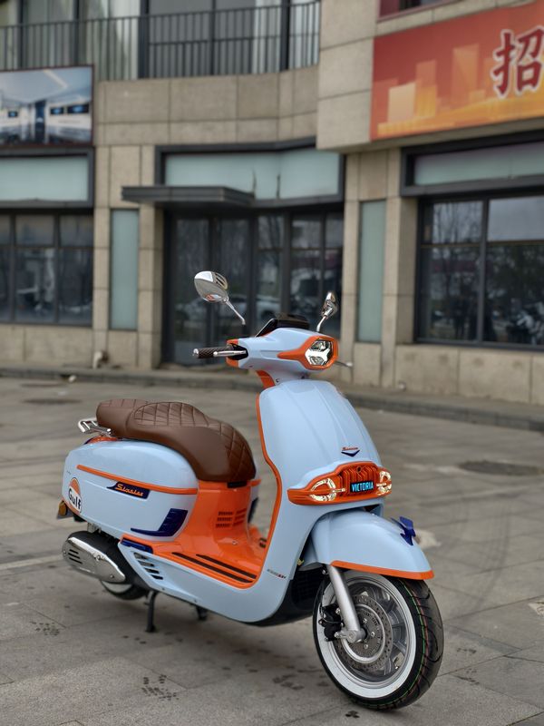 二手维多利亚Sixties 250Si