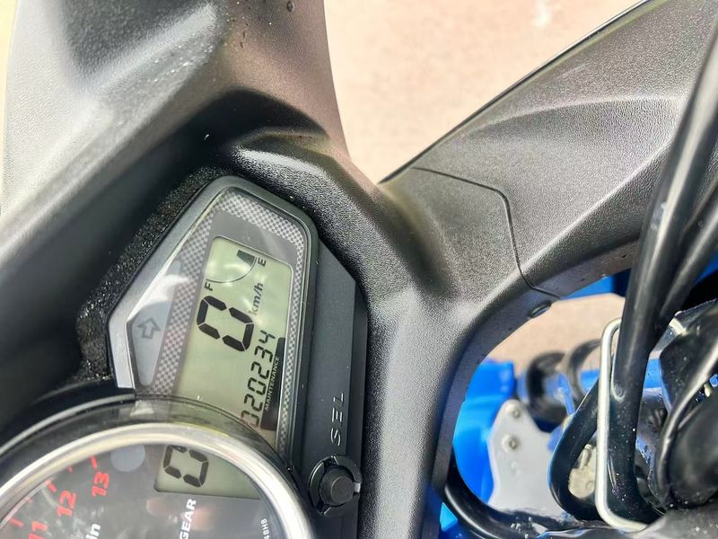 二手豪爵铃木骊驰 GW 250F