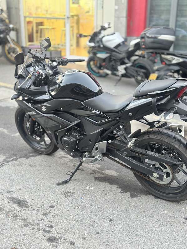 二手豪爵铃木GSX250R