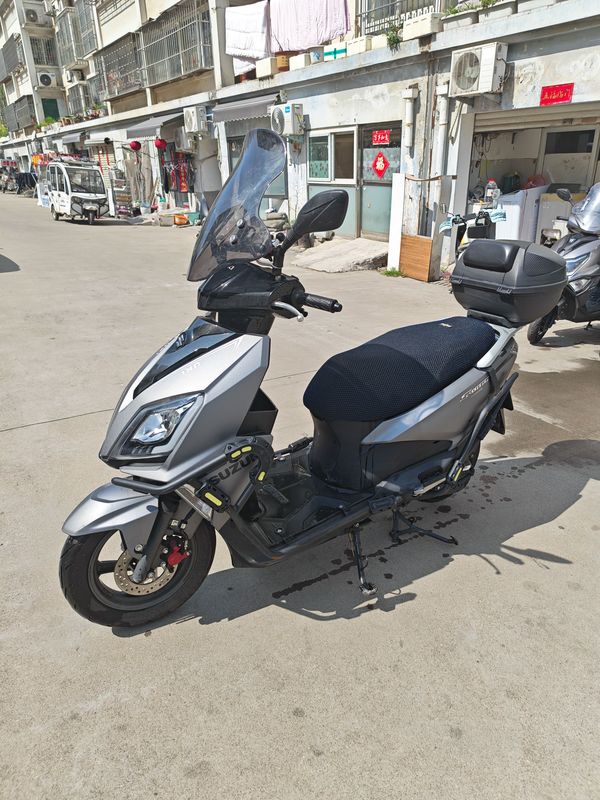 二手济南铃木UY125