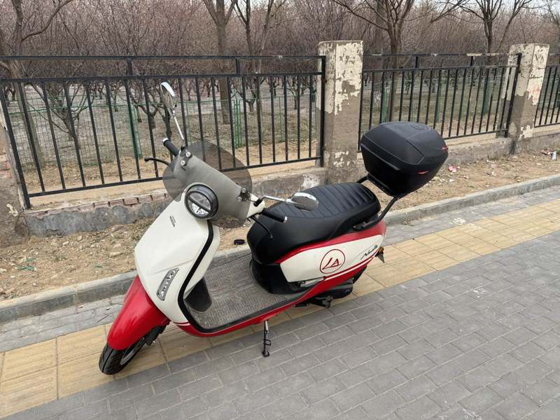 二手新大洲本田NS125LA