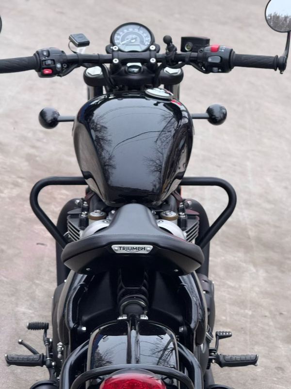 二手凯旋Bonneville Bobber