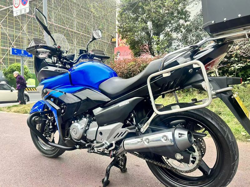 二手豪爵铃木骊驰 GW 250F