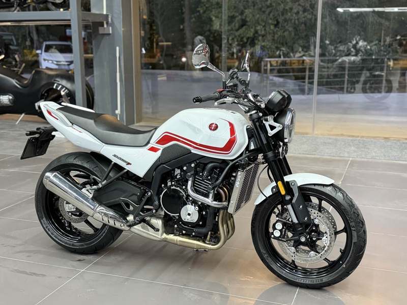 二手张雪机车500F