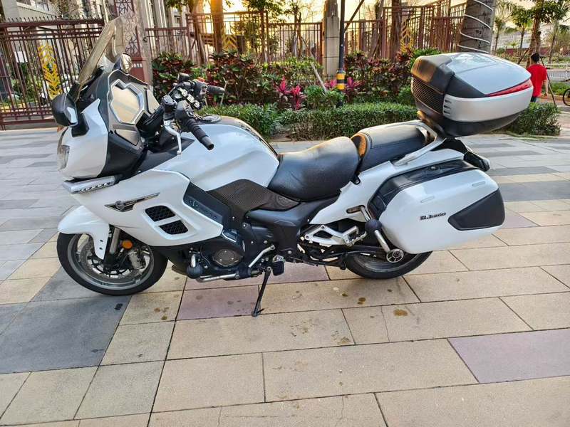 二手贝纳利1200GT