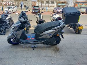 二手新大洲本田裂行 RX125Fi