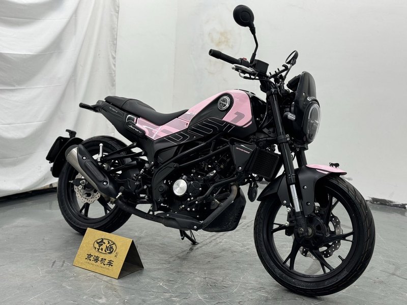 二手贝纳利幼狮 Leoncino 150