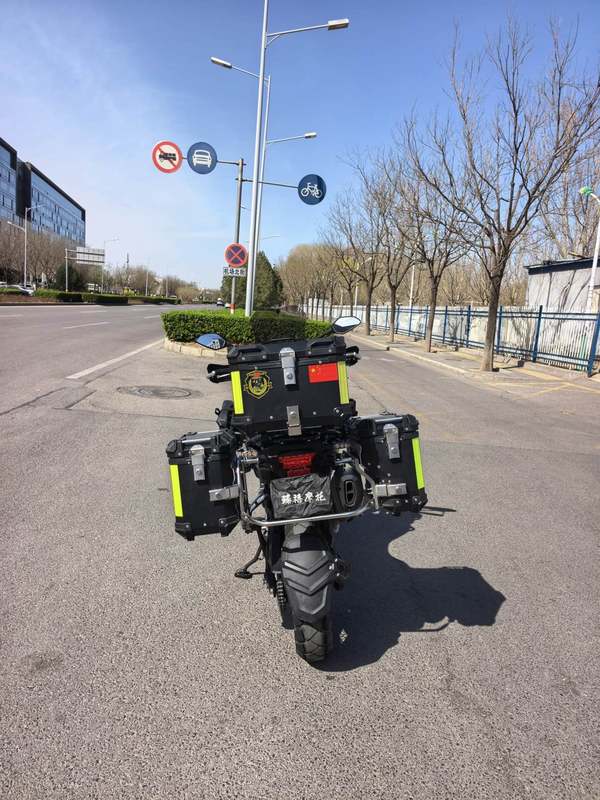 二手贝纳利TRK552