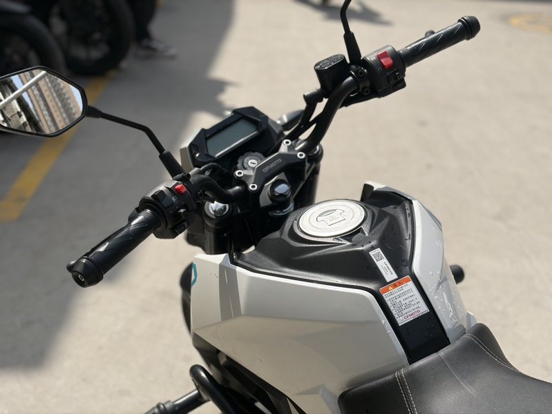 二手春风ST狒狒