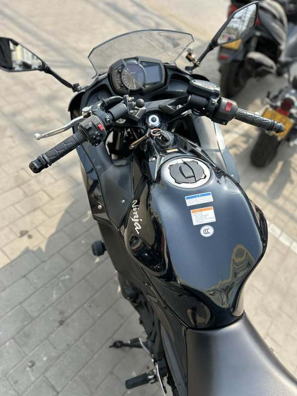 二手川崎Ninja 650 