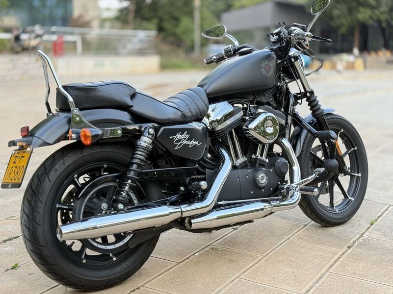 二手哈雷戴维森Iron883 硬汉