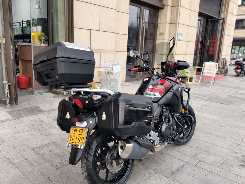 二手豪爵铃木DL250