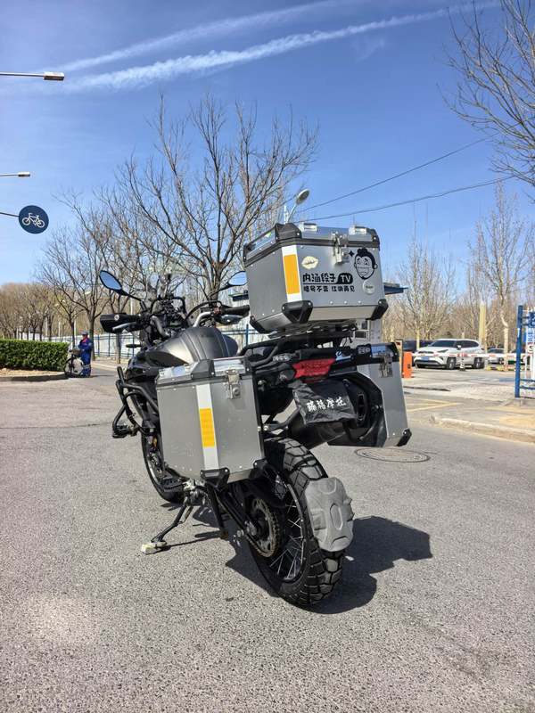 二手贝纳利金鹏 TRK502