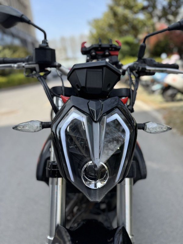 二手贝纳利蓝宝龙 BN302S