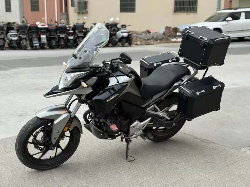 二手五羊本田猛鸷 CB190X