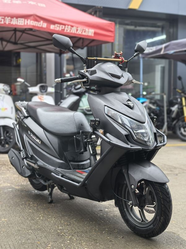 二手济南铃木优驿 UE125T