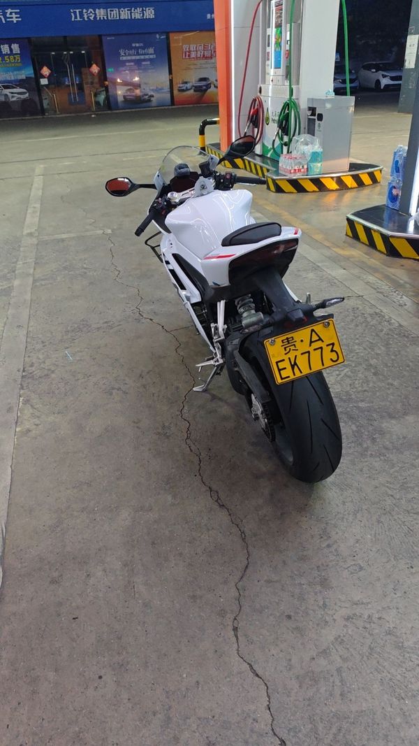 二手张雪机车500RR