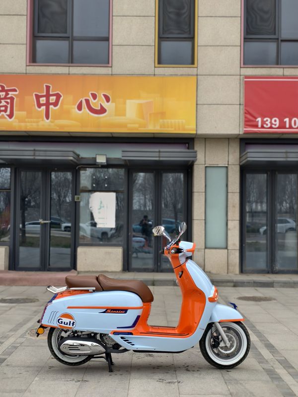 二手维多利亚Sixties 250Si