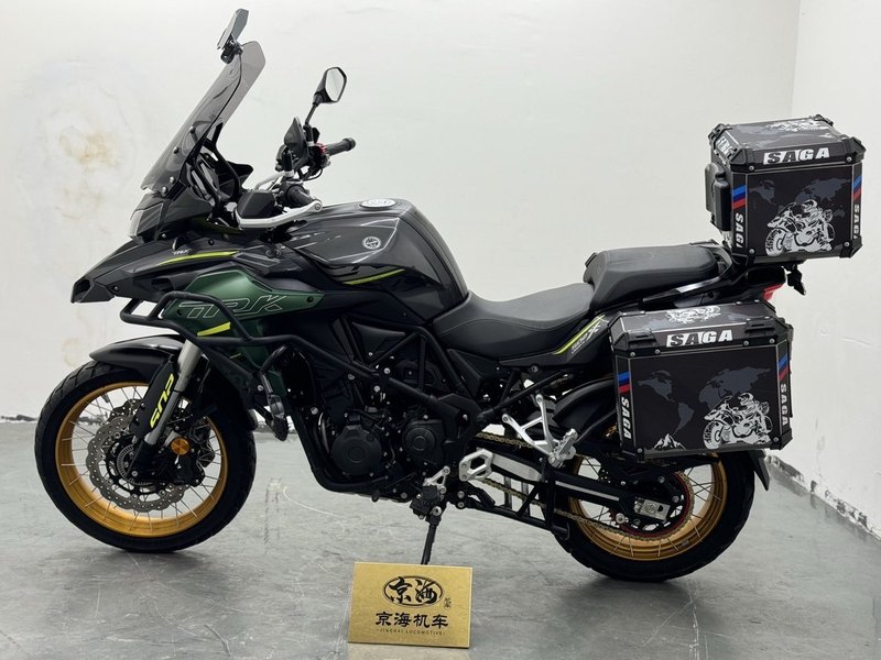 二手贝纳利金鹏 TRK502