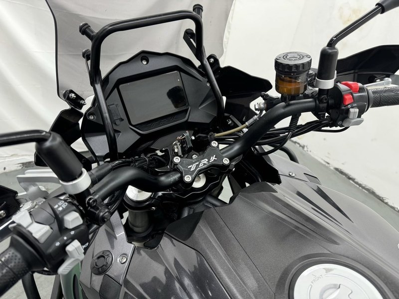 二手贝纳利金鹏 TRK502