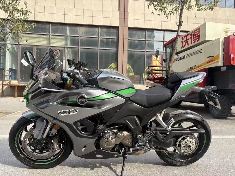 二手QJMOTOR赛550