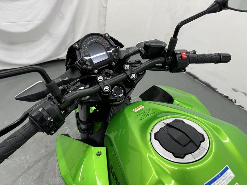 二手川崎Z400