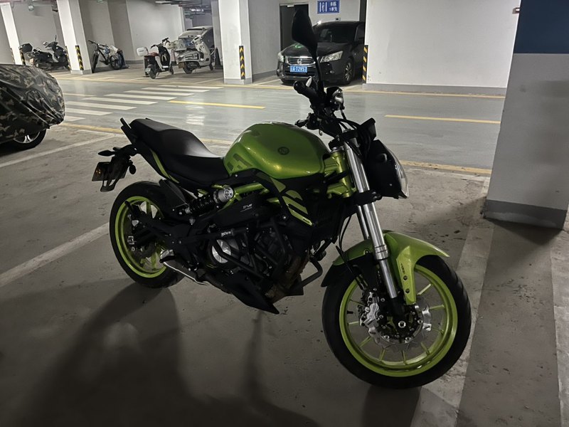 二手贝纳利蓝宝龙 BN302S