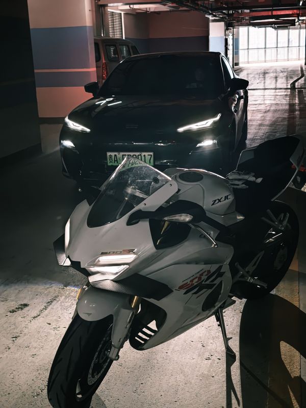 二手张雪机车500RR