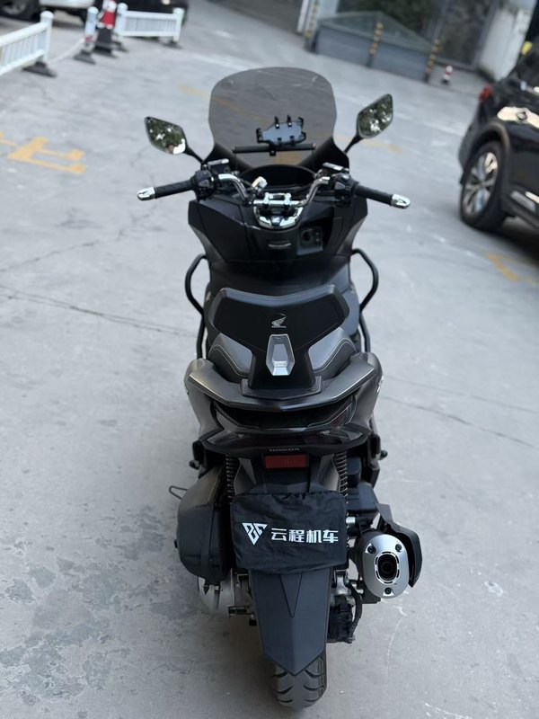 二手五羊本田PCX