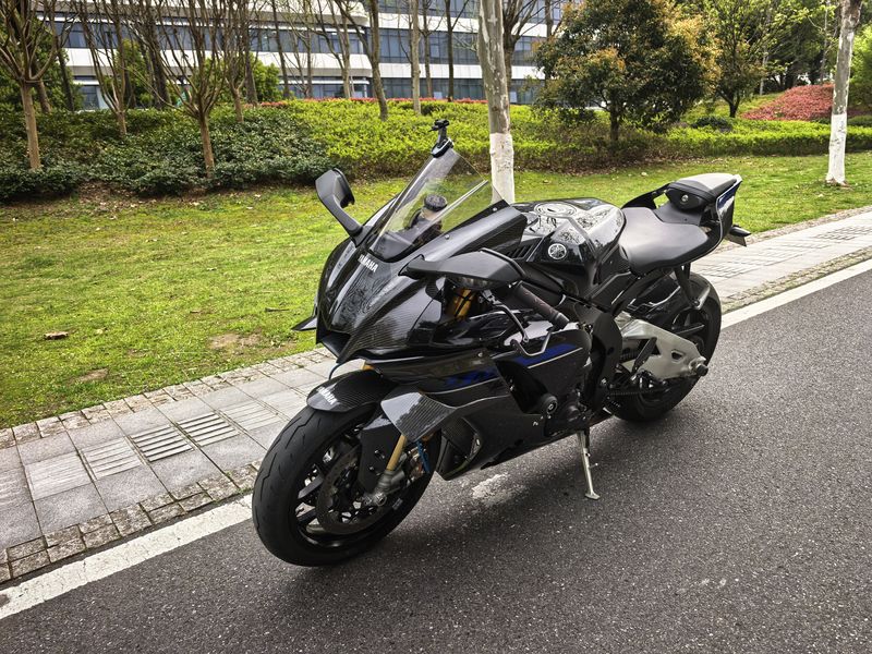 二手雅马哈YZF-R1