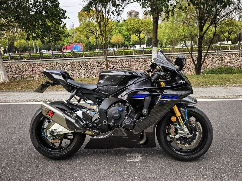 二手雅马哈YZF-R1