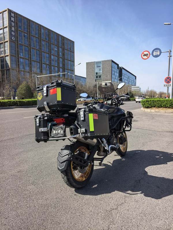 二手贝纳利TRK552