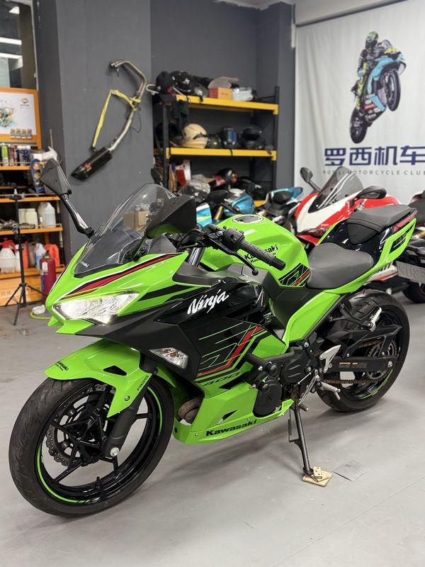 二手川崎Ninja 400