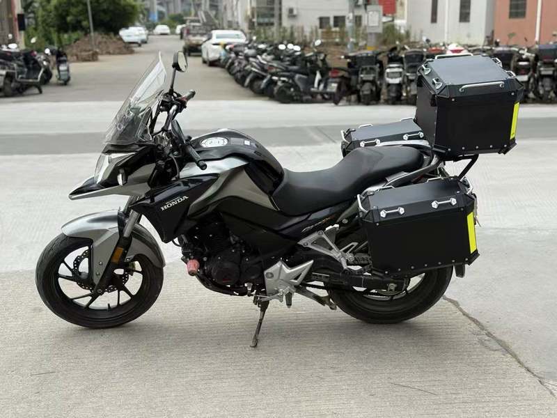 二手五羊本田猛鸷 CB190X