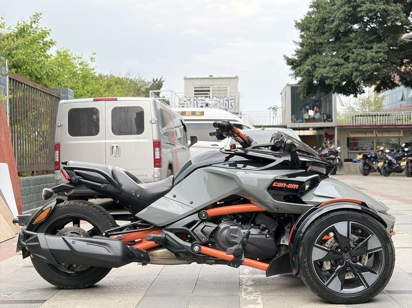 二手庞巴迪Spyder F3 