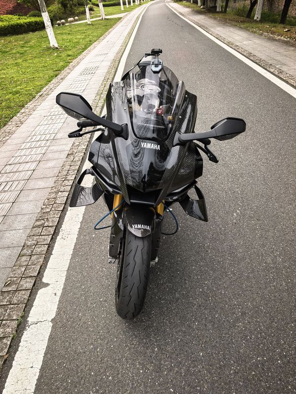 二手雅马哈YZF-R1