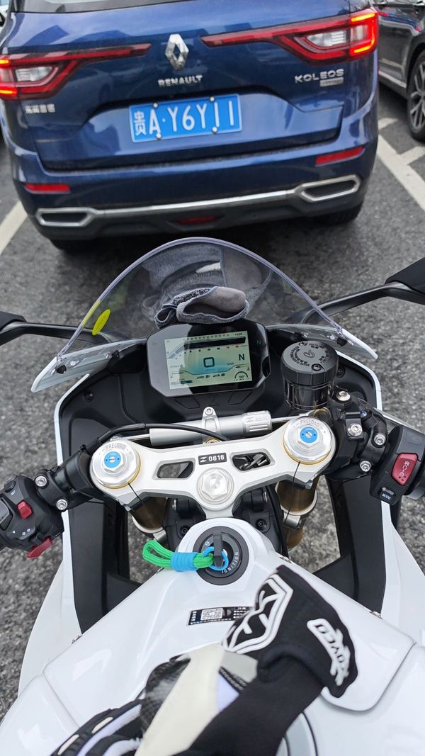 二手张雪机车500RR