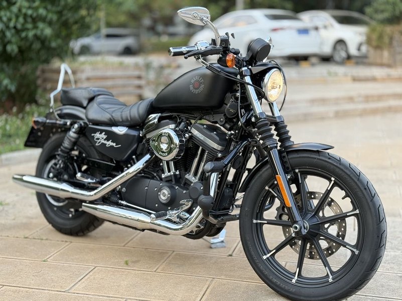 二手哈雷戴维森Iron883 硬汉