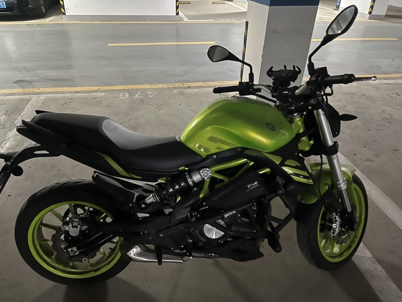 二手贝纳利蓝宝龙 BN302S