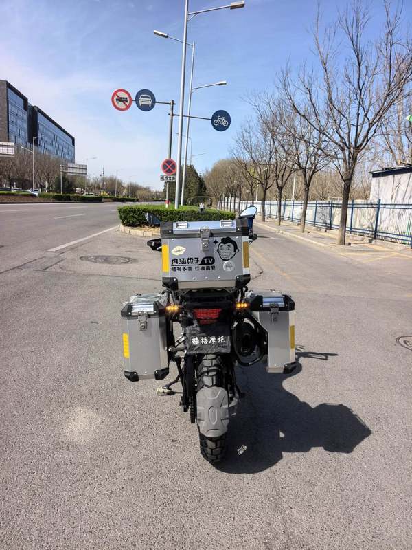 二手贝纳利金鹏 TRK502