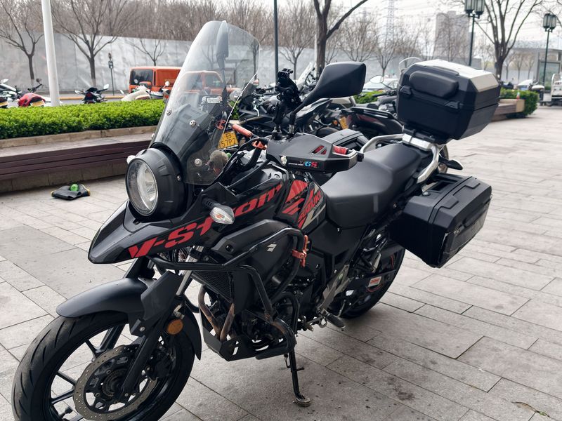 二手豪爵铃木DL250